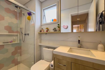 Apartamento à venda com 94m², 3 quartos e 2 vagas Apartamento à venda com 94m², 3 quartos e 2 vagasBanheiro