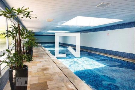 Apartamento à venda com 94m², 3 quartos e 2 vagas Apartamento à venda com 94m², 3 quartos e 2 vagasPiscina coberta