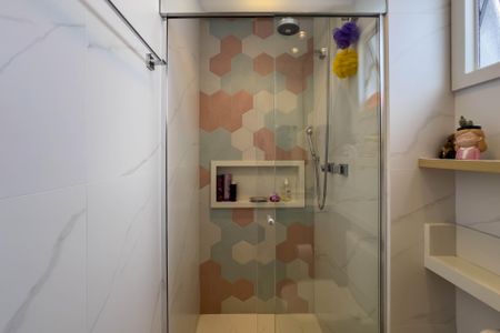 Apartamento à venda com 94m², 3 quartos e 2 vagas Apartamento à venda com 94m², 3 quartos e 2 vagasBanheiro