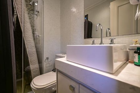 Apartamento à venda com 226m², 3 quartos e 4 vagasBanheiro Suíte 2