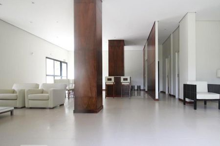 Apartamento à venda com 226m², 3 quartos e 4 vagas Apartamento à venda com 226m², 3 quartos e 4 vagasÁrea comum