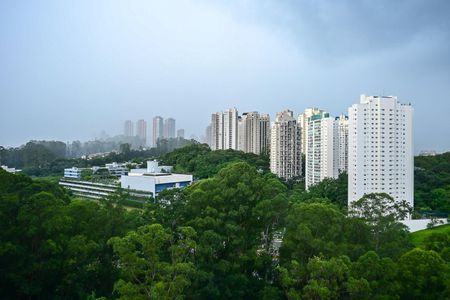 Apartamento à venda com 226m², 3 quartos e 4 vagasVista da Suíte 3