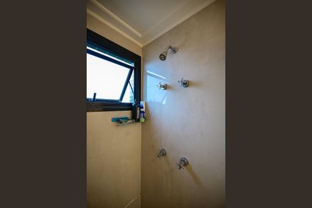 Apartamento à venda com 226m², 3 quartos e 4 vagasBanheiro 1 da Suíte 3