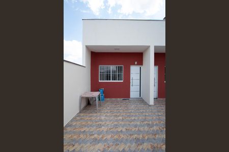 Casa para alugar com 53m², 2 quartos e 1 vaga Casa para alugar com 53m², 2 quartos e 1 vagaGaragem