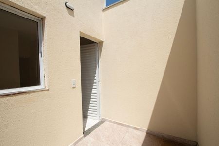 Casa para alugar com 53m², 2 quartos e 1 vaga Casa para alugar com 53m², 2 quartos e 1 vagaQuintal