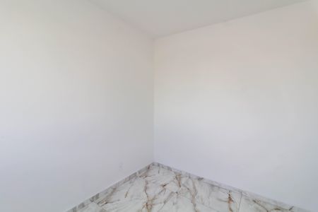 Quarto 1 de apartamento para alugar com 2 quartos, 42m² em Itaquera, São Paulo