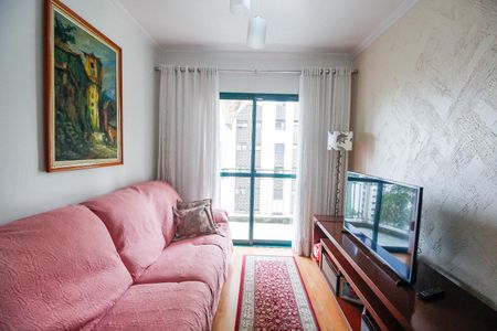 Sala de apartamento à venda com 3 quartos, 75m² em Vila Suzana, São Paulo