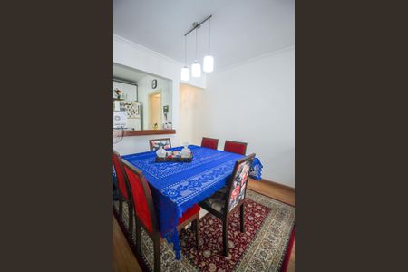 Sala de apartamento à venda com 3 quartos, 75m² em Vila Suzana, São Paulo