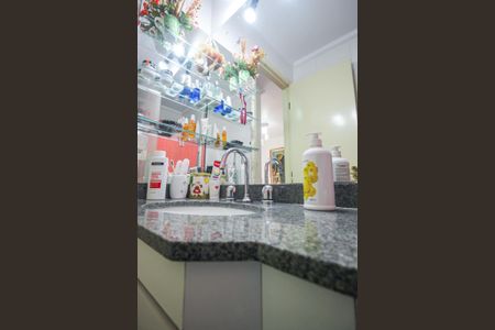 Apartamento à venda com 75m², 3 quartos e 2 vagasBanheiro