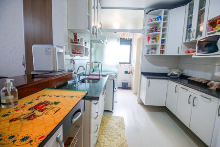 Apartamento à venda com 75m², 3 quartos e 2 vagasCozinha