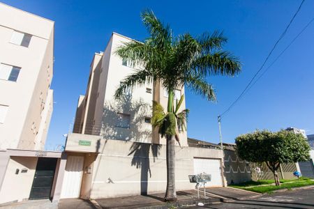 Apartamento para alugar com 60m², 2 quartos e 1 vagaFachada