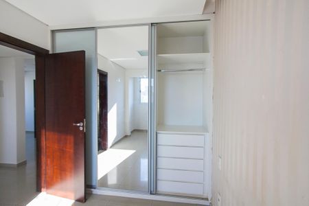 Apartamento para alugar com 60m², 2 quartos e 1 vagaSuite