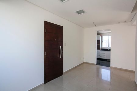 Sala de apartamento para alugar com 2 quartos, 60m² em Santa Mônica, Uberlândia
