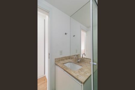 Apartamento para alugar com 68m², 2 quartos e 1 vaga Apartamento para alugar com 68m², 2 quartos e 1 vagaBanheiro da Suíte