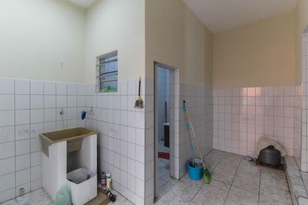 Casa para alugar com 40m², 1 quarto e sem vagaÁrea de Serviço