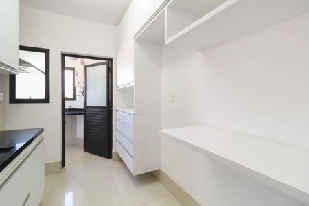 Apartamento à venda com 100m², 2 quartos e 1 vaga Apartamento à venda com 100m², 2 quartos e 1 vagaCozinha
