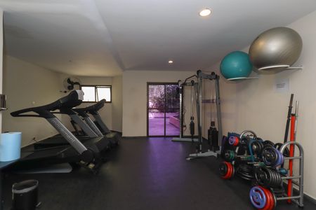 Apartamento à venda com 100m², 2 quartos e 1 vaga Apartamento à venda com 100m², 2 quartos e 1 vagaAcademia