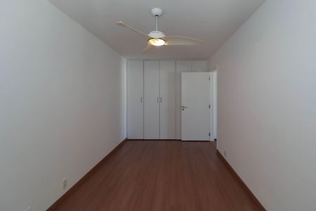 Apartamento à venda com 100m², 2 quartos e 1 vaga Apartamento à venda com 100m², 2 quartos e 1 vagaSuíte 2