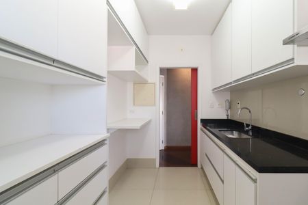 Apartamento à venda com 100m², 2 quartos e 1 vaga Apartamento à venda com 100m², 2 quartos e 1 vagaCozinha