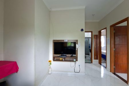 Sala de casa de condomínio para alugar com 2 quartos, 50m² em Vila Caiçara, Praia Grande