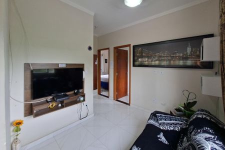 Sala de casa de condomínio para alugar com 2 quartos, 50m² em Vila Caiçara, Praia Grande