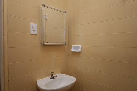 Casa para alugar com 40m², 1 quarto e sem vagaBanheiro