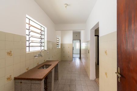 Casa para alugar com 300m², 3 quartos e 1 vagaCozinha