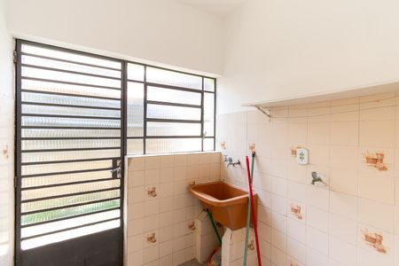 Casa para alugar com 300m², 3 quartos e 1 vagaÁrea de Serviço