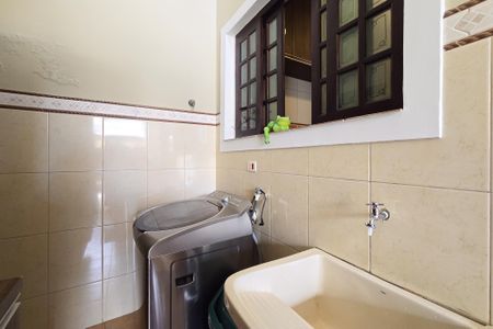 Casa à venda com 269m², 2 quartos e 4 vagasÁrea de Serviço