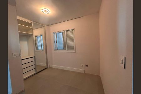 Apartamento para alugar com 62m², 2 quartos e 1 vagaQuarto