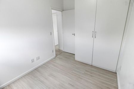 Apartamento à venda com 47m², 2 quartos e 1 vagaQuarto 2 - Armários