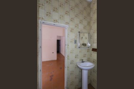 Banheiro de casa para alugar com 1 quarto, 39m² em Jardim Sao Pedro, São Paulo