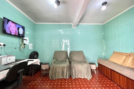 Casa à venda com 423m², 4 quartos e 2 vagasQuarto de Serviço