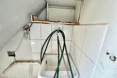 Casa à venda com 423m², 4 quartos e 2 vagasÁrea de Serviço