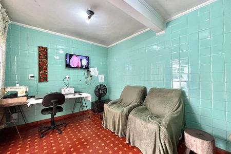 Casa à venda com 423m², 4 quartos e 2 vagasQuarto de Serviço