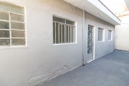 Área externa de casa para alugar com 2 quartos, 40m² em Jardim Sao Pedro, São Paulo