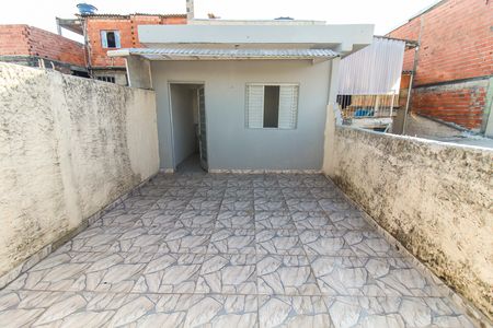 Casa para alugar com 40m², 2 quartos e sem vaga Casa para alugar com 40m², 2 quartos e sem vagaTerraço e Área de Serviço