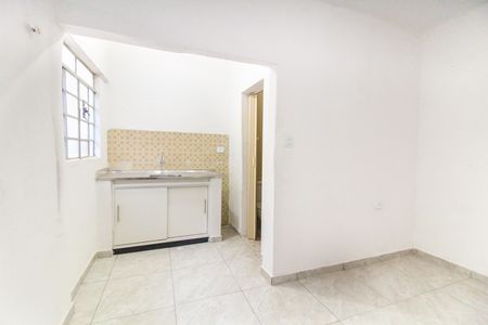 Casa para alugar com 40m², 2 quartos e sem vaga Casa para alugar com 40m², 2 quartos e sem vagaCozinha
