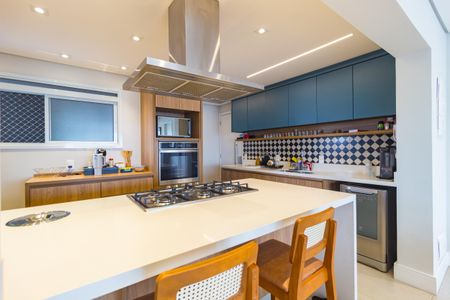 Apartamento à venda com 134m², 3 quartos e 3 vagas Apartamento à venda com 134m², 3 quartos e 3 vagasCozinha