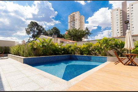Apartamento à venda com 134m², 3 quartos e 3 vagas Apartamento à venda com 134m², 3 quartos e 3 vagasPiscina