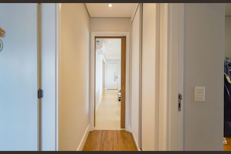 Apartamento à venda com 134m², 3 quartos e 3 vagas Apartamento à venda com 134m², 3 quartos e 3 vagasCorredor