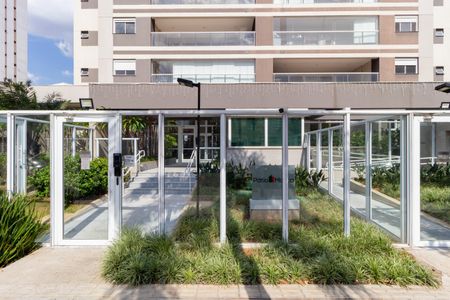 Apartamento à venda com 134m², 3 quartos e 3 vagas Apartamento à venda com 134m², 3 quartos e 3 vagasFachada