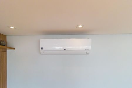 Apartamento à venda com 134m², 3 quartos e 3 vagas Apartamento à venda com 134m², 3 quartos e 3 vagasDetalhe - Sala