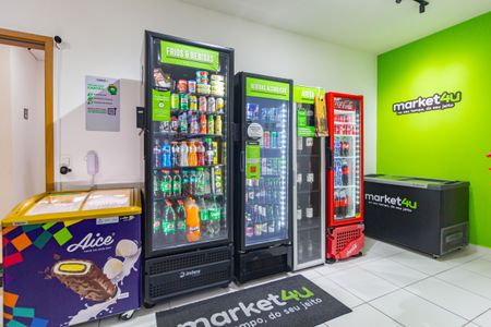 Apartamento à venda com 134m², 3 quartos e 3 vagas Apartamento à venda com 134m², 3 quartos e 3 vagasMini Mercado