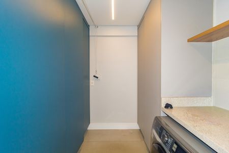 Apartamento à venda com 134m², 3 quartos e 3 vagas Apartamento à venda com 134m², 3 quartos e 3 vagasÁrea de Serviço