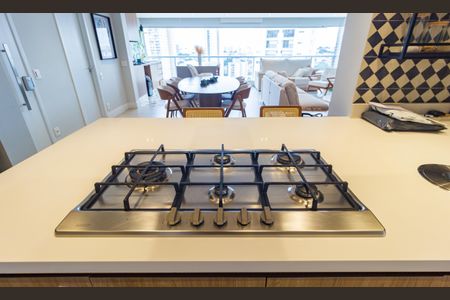 Apartamento à venda com 134m², 3 quartos e 3 vagas Apartamento à venda com 134m², 3 quartos e 3 vagasDetalhe - Cozinha