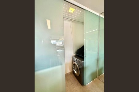 Apartamento para alugar com 3 quartos, 77m² em Itaim Bibi, São Paulo