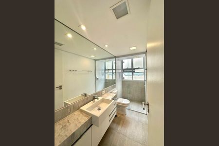 Apartamento para alugar com 3 quartos, 77m² em Itaim Bibi, São Paulo