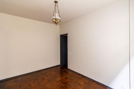 Sala de apartamento para alugar com 2 quartos, 84m² em Cruzeiro, Belo Horizonte