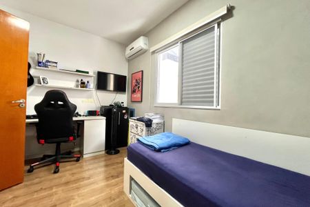 Casa à venda com 130m², 3 quartos e 2 vagas Casa à venda com 130m², 3 quartos e 2 vagasQuarto 3